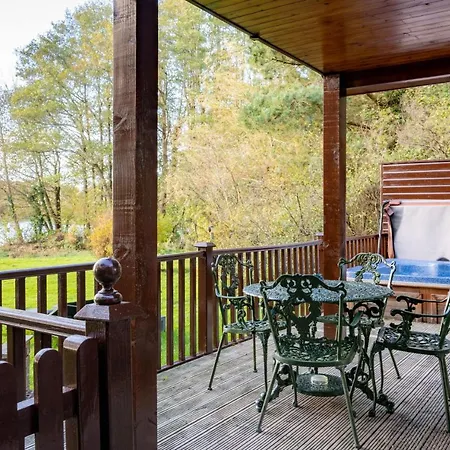 Egret With Hot-tub Holiday home Carlisle (Cumbria)