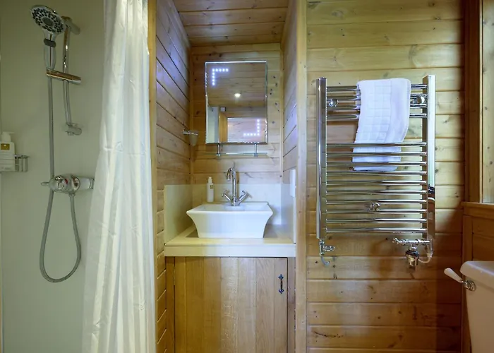 Vakantiehuis Egret With Hot-tub